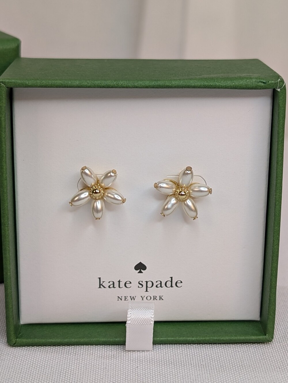 Kate Spade Flower Earrings With Gold Tone And Faux Pearl - Picture 3 of 6